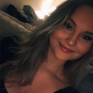 Meet your Posher, Hanna